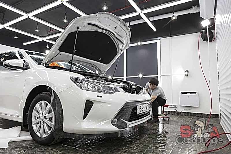 правое крыло авто 