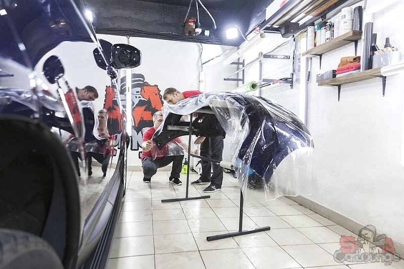 Полная оклейка Range Rover Sport в полиуретановую пленку SunTek PPF