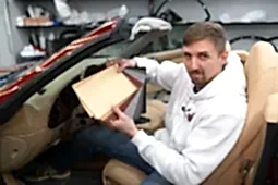 Перетяжка потолка авто