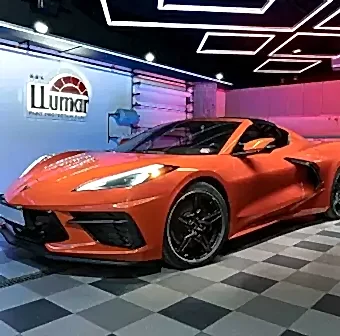 Сколько стоит обтянуть авто плёнкой?