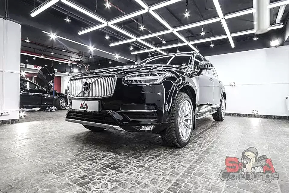 Защита передней части кузова нового авто антигравийной полиуретановой пленкой SunTek а также проведение комплекса других работ по защите