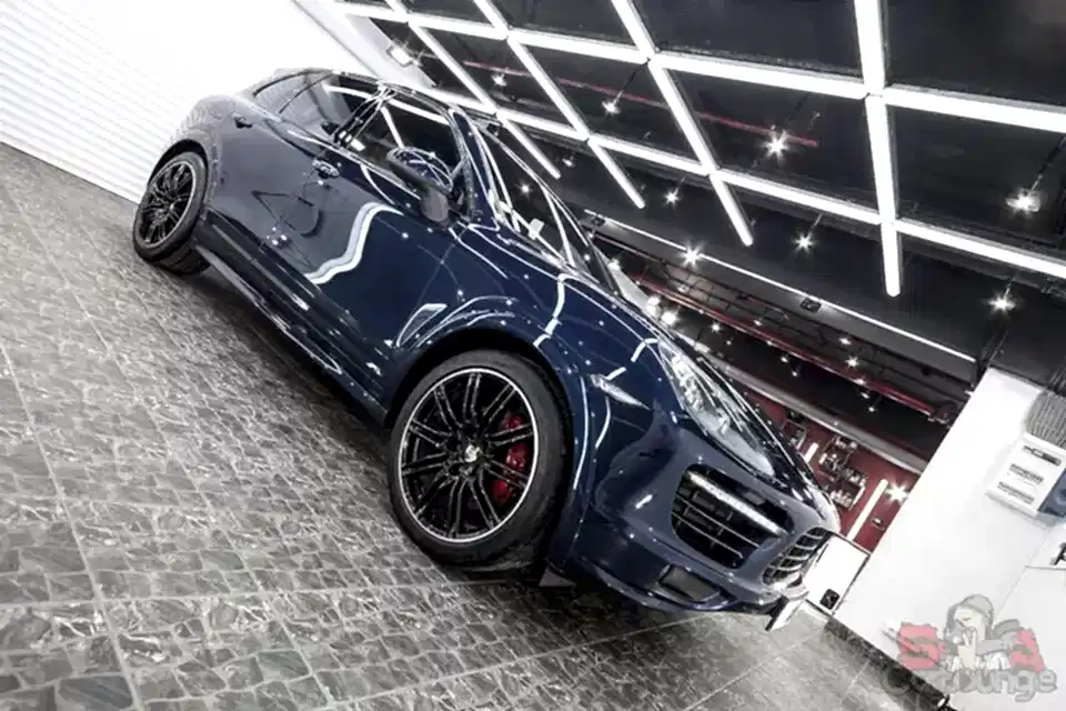 Восстановительная полировка и защита керамикой Porsche Cayenne