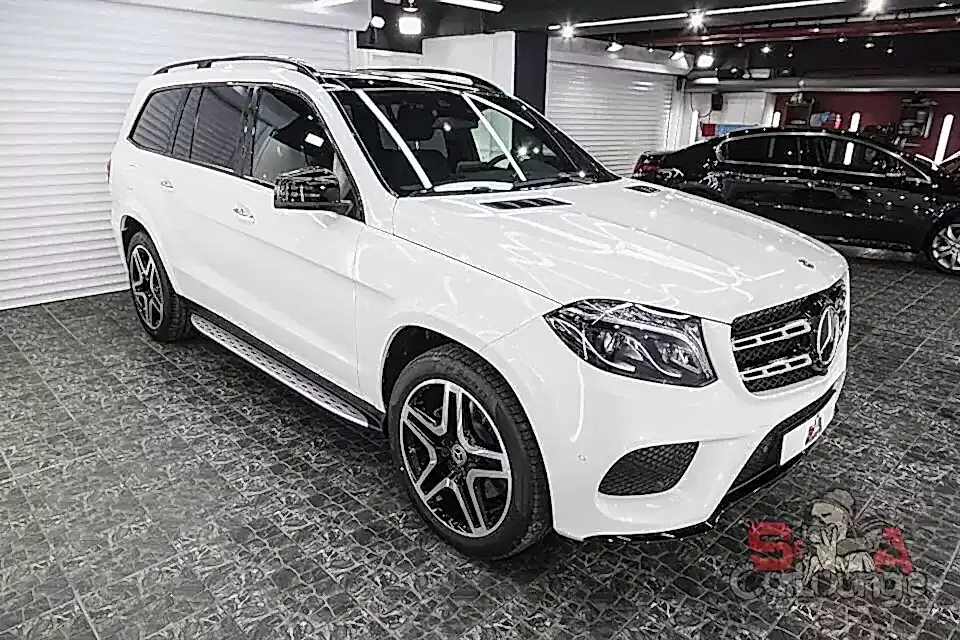 Оклейка полиуретановой пленкой SunTek PPF Ultra нового авто