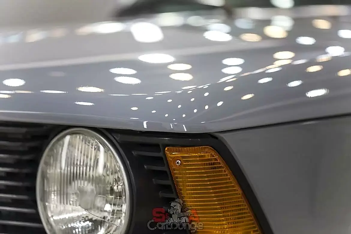 Полировка и химчистка для ретро BMW в нашем Детейлинг центре SA carlounge 
