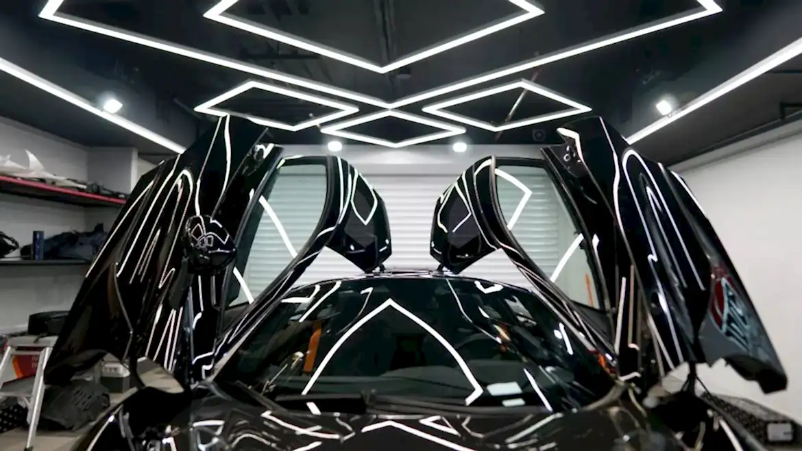 Оклейка Антигравийной Пленкой в SA CarLounge: Защитите Ваш McLaren 720sLaren антигравийной пленкой
