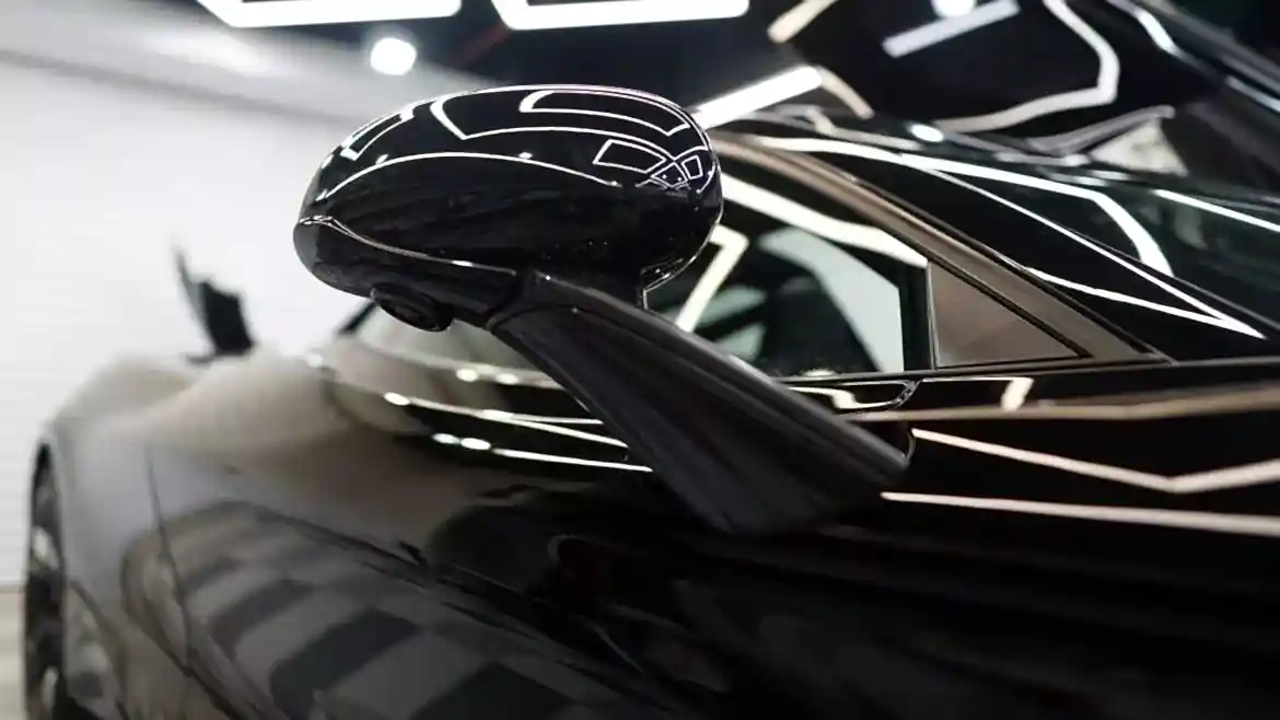 Оклейка Антигравийной Пленкой в SA CarLounge: Защитите Ваш McLaren 720sLaren антигравийной пленкой