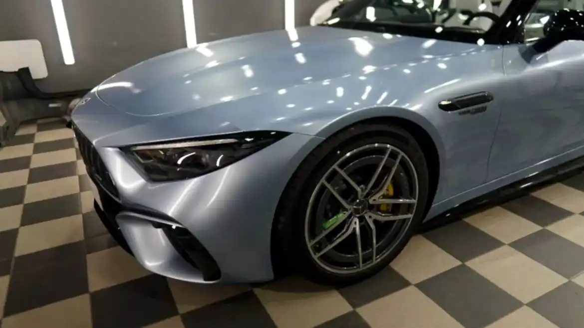 Химическая полировка фар детейлинг центр SA CarLounge в Москве