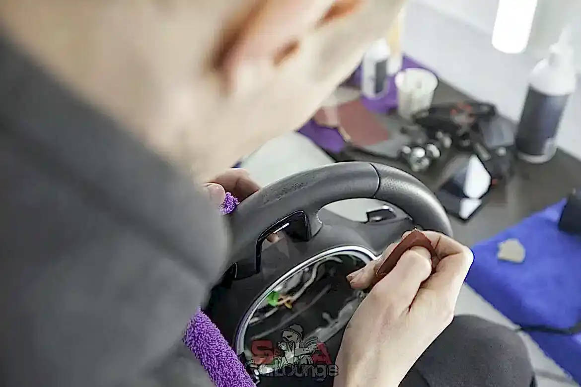 Ремонт салона автомобиля в детейлинг центре SA CarLounge в Москве
