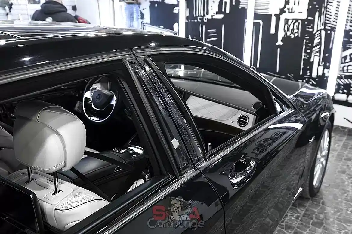 Восстановление молдингов Maybach