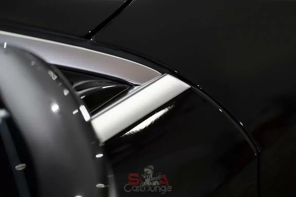 Восстановление молдингов Maybach