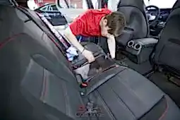Оклейка пленкой деталей салона автомобиля